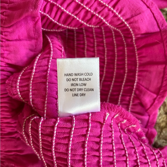 Alice Blue Blouse Size Medium Hot Pink Pillow Sleeve NWOT - Picture 6 of 6